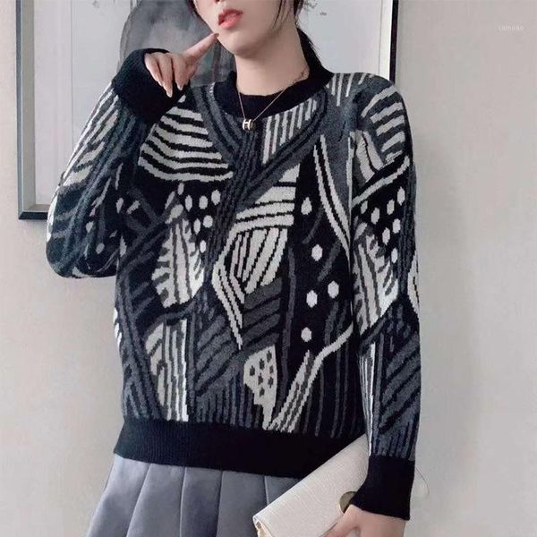 women's sweaters vintage casual wool o neck irregular hook folk-custom sweater female 2021 fashion autumn winter woman jumper, White;black
women's sweaters vintage casual wool o neck irregular hook folk-custom sweater female 2021 fashion autumn winter woman jumper, White;black
