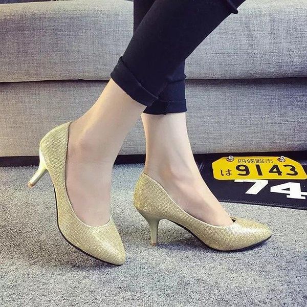 dress shoes women's high heels single spring 2021 fashion bling shallow mouth stiletto elegant office u28-37, Black
dress shoes women's high heels single spring 2021 fashion bling shallow mouth stiletto elegant office u28-37, Black