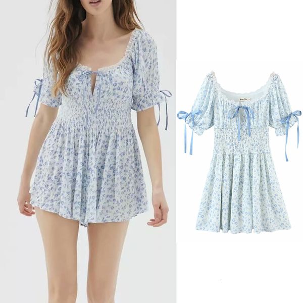 casual dresses 2021 spring summer women lace up small fresh style midi dress square collar short sleeve length dress party luxury, Black;gray
casual dresses 2021 spring summer women lace up small fresh style midi dress square collar short sleeve length dress party luxury, Black;gray