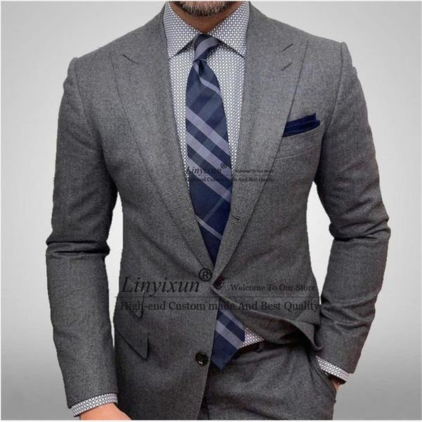 men's suits & blazers classic herringbone grey men slim fit business blazer 2 piece set office work wear suit banquet jacket pants cost, White;black
men's suits & blazers classic herringbone grey men slim fit business blazer 2 piece set office work wear suit banquet jacket pants cost, White;black