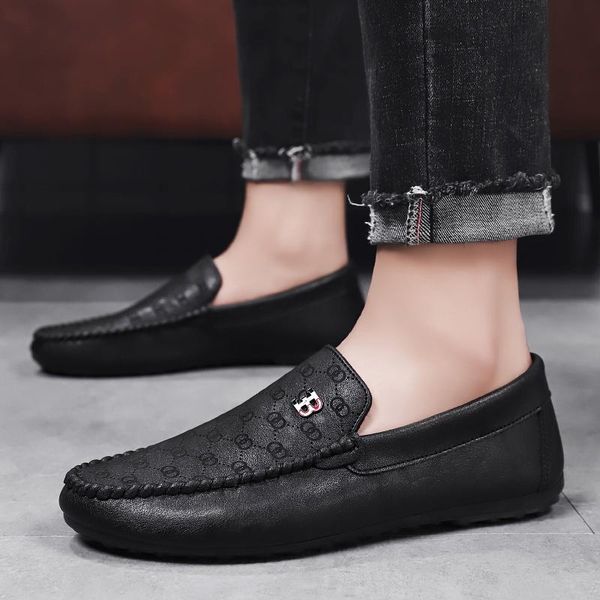 manmens men black 2021 sports on slip sneaker moccasins white breathable men's causal summer fashion comfortable dress shoes
manmens men black 2021 sports on slip sneaker moccasins white breathable men's causal summer fashion comfortable dress shoes
