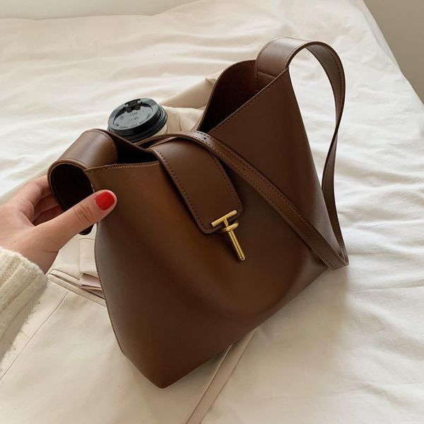 evening bags 2021 women's bags, summer style, simple, versatile large-capacity one-shoulder messenger bag fashion bucket
evening bags 2021 women's bags, summer style, simple, versatile large-capacity one-shoulder messenger bag fashion bucket