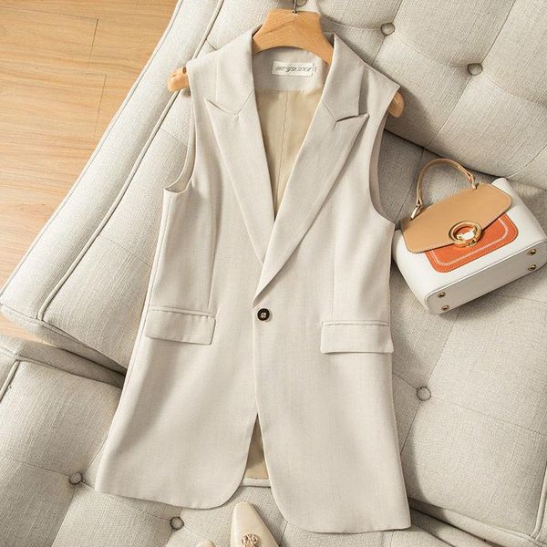 women's vests 2021 women spring elegant suit vest lady loose notched button pockets sleeveless female casual solid office waistcoat i88, Black;white
women's vests 2021 women spring elegant suit vest lady loose notched button pockets sleeveless female casual solid office waistcoat i88, Black;white