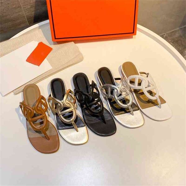 2021 new sunmmer women's luxury brand genuine leather sell outside shoes comfortable ladies slippers, Black
2021 new sunmmer women's luxury brand genuine leather sell outside shoes comfortable ladies slippers, Black