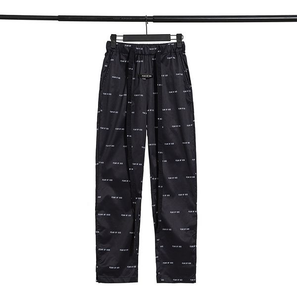 2020 new fashion brand fog small letter print versatile men's and women's casual sports pantsfcok, Black
2020 new fashion brand fog small letter print versatile men's and women's casual sports pantsfcok, Black
