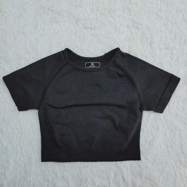 color vital seamless yoga shirt women fitness short sleeve crop workout gym clothes sportswear running outfit
color vital seamless yoga shirt women fitness short sleeve crop workout gym clothes sportswear running outfit