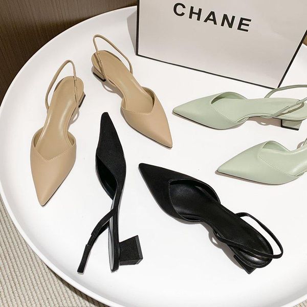 sandals gentle pointed high-heeled shoes, party shoes with a single female low-heeled women in summer fairy, Black
sandals gentle pointed high-heeled shoes, party shoes with a single female low-heeled women in summer fairy, Black