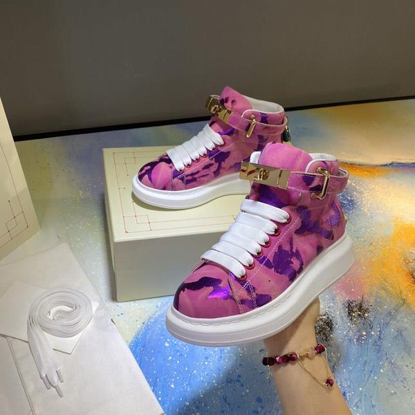 couple shoes love wedding 34-46 outdoor sports classic high show 2021 wholesale casual style fashion quality party h cqleq, Black
couple shoes love wedding 34-46 outdoor sports classic high show 2021 wholesale casual style fashion quality party h cqleq, Black
