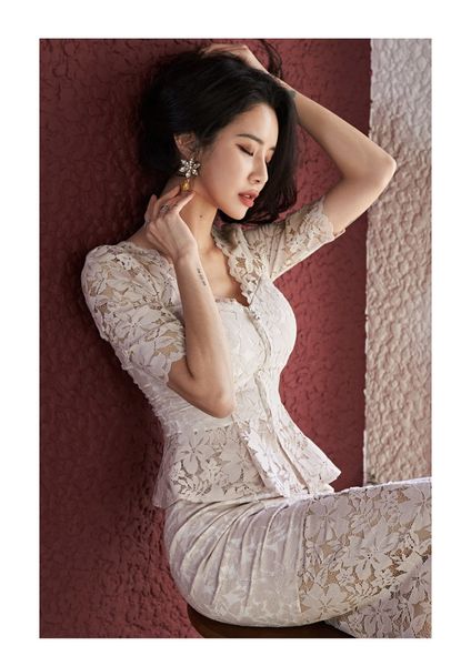 two piece dress summer skirt and 2 set women fashion runway s elegant hollow flower lace suit matching lomy, White
two piece dress summer skirt and 2 set women fashion runway s elegant hollow flower lace suit matching lomy, White
