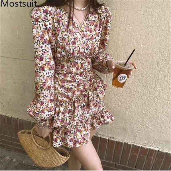 autumn floral printed korean vintage chiffon mini dress women long sleeve v-neck ruffles high waist fashion ladies vestidos 210513, Black;gray
autumn floral printed korean vintage chiffon mini dress women long sleeve v-neck ruffles high waist fashion ladies vestidos 210513, Black;gray