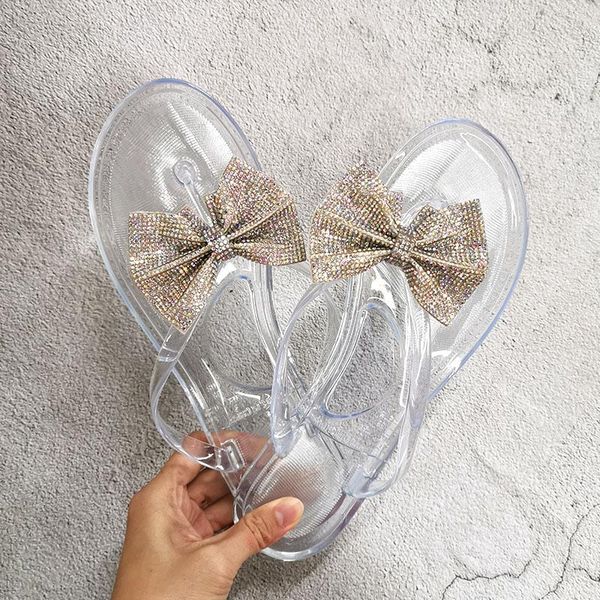 slippers summer woman shoes flash drilling sequins female flat with flip flops transparent rain jelly slip on zapatos de mujer, Black
slippers summer woman shoes flash drilling sequins female flat with flip flops transparent rain jelly slip on zapatos de mujer, Black