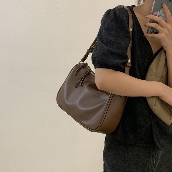 evening bags retro large capacity bag women's 2021 fashion armpit minority versatile ins single shoulder messenger
evening bags retro large capacity bag women's 2021 fashion armpit minority versatile ins single shoulder messenger