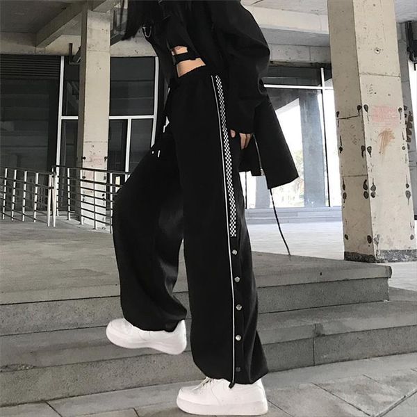sports streetwear straight high waist women pants trouser baggy harajuku sense of button casual wide leg, Black;white
sports streetwear straight high waist women pants trouser baggy harajuku sense of button casual wide leg, Black;white