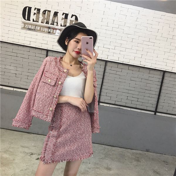blue pink women two piece set autumn winter red tweed tassel single breasted jacket coat + fringe a line skirt suits, White
blue pink women two piece set autumn winter red tweed tassel single breasted jacket coat + fringe a line skirt suits, White