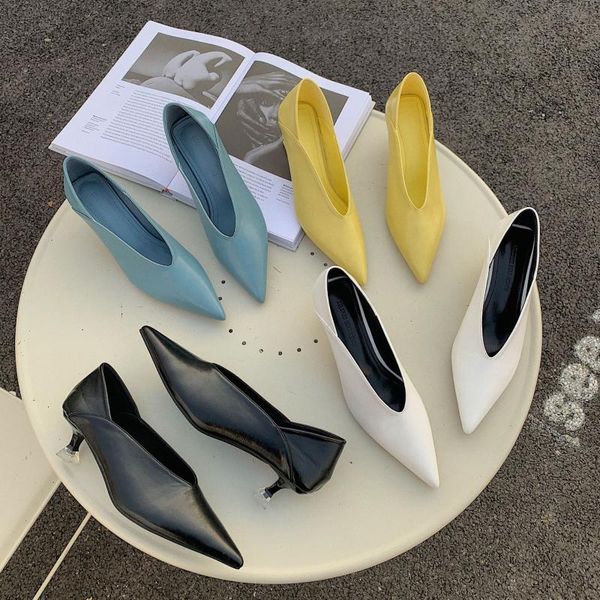 dress shoes 2021 pointed toe women pumps thin mid heels patent leather shallow slip on black/white/blu/yellow fashion slides size 39
dress shoes 2021 pointed toe women pumps thin mid heels patent leather shallow slip on black/white/blu/yellow fashion slides size 39