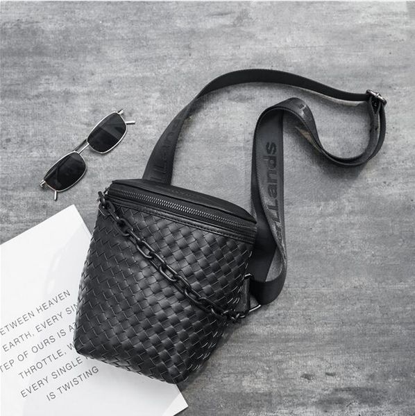 factory wholesale men brand shoulder bags hand-woven fashion bucket bag street trend stitching summer mens storage wallet personality trends, Black;red
factory wholesale men brand shoulder bags hand-woven fashion bucket bag street trend stitching summer mens storage wallet personality trends, Black;red