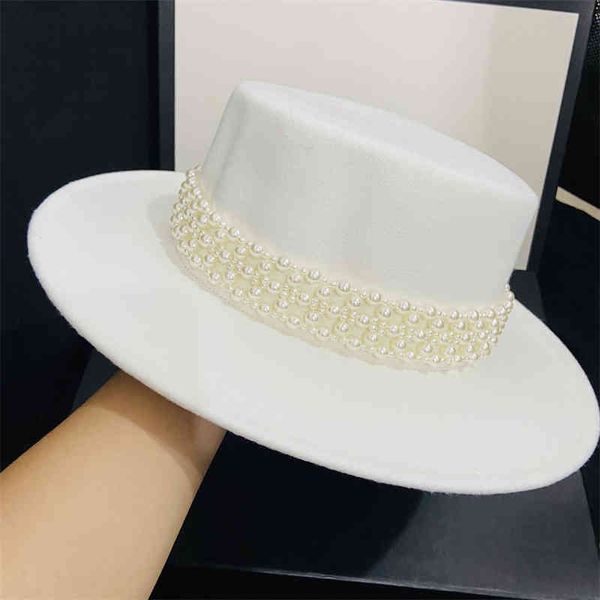french white pearl flat hat women's autumn and winter travel sunscreen sunshade woolen versatile brim british, Blue;gray
french white pearl flat hat women's autumn and winter travel sunscreen sunshade woolen versatile brim british, Blue;gray
