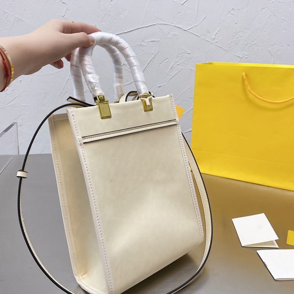 ladies crossbody bag handbags tote designer totes handbag shoulder bags fashion genuine leather luxury different styles shopping bags
ladies crossbody bag handbags tote designer totes handbag shoulder bags fashion genuine leather luxury different styles shopping bags