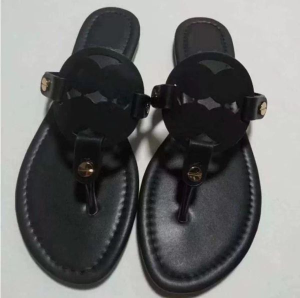 designer slides slippers lady slipper gladiator sandal classic fashion flat flip flops the upper is made of cowhide rubber sole brown with b, Black
designer slides slippers lady slipper gladiator sandal classic fashion flat flip flops the upper is made of cowhide rubber sole brown with b, Black