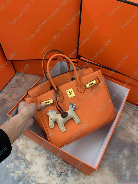 wholesale 35cm 30cm 25cm women totes genuine leather shoulder bags with stamped lock lady fashion handbag scarf horse charm all colour
wholesale 35cm 30cm 25cm women totes genuine leather shoulder bags with stamped lock lady fashion handbag scarf horse charm all colour