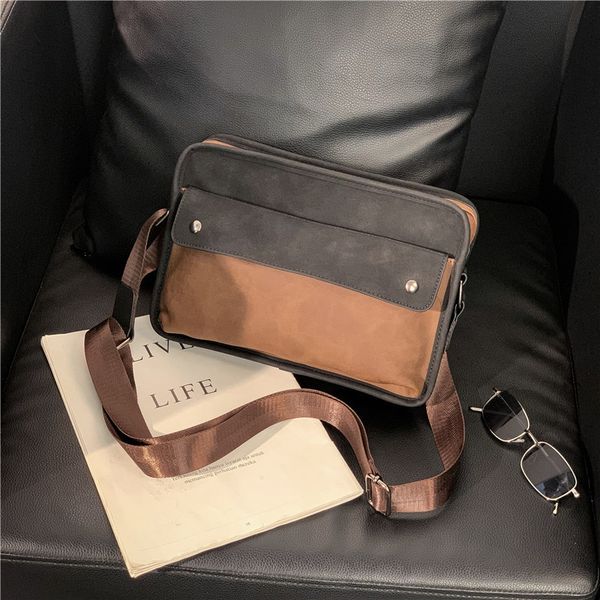 bag handbag fashion brand leisure postman simple shoulder splicing cross style messenger korean men's, Black;red
bag handbag fashion brand leisure postman simple shoulder splicing cross style messenger korean men's, Black;red