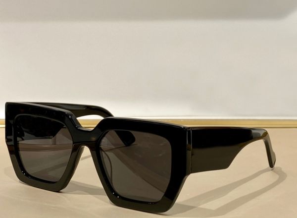 big square sunglasses black /dark grey lenses 5012 oversize sunglasses for women men sun glasses gafas de sol uv protection eye wear with bo, White;black
big square sunglasses black /dark grey lenses 5012 oversize sunglasses for women men sun glasses gafas de sol uv protection eye wear with bo, White;black