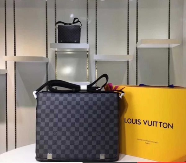 style 2020 iconic totes brand fashion messenger bag designer spring men handbags luxury handles shoulder bags n41029 cross new body bag
style 2020 iconic totes brand fashion messenger bag designer spring men handbags luxury handles shoulder bags n41029 cross new body bag