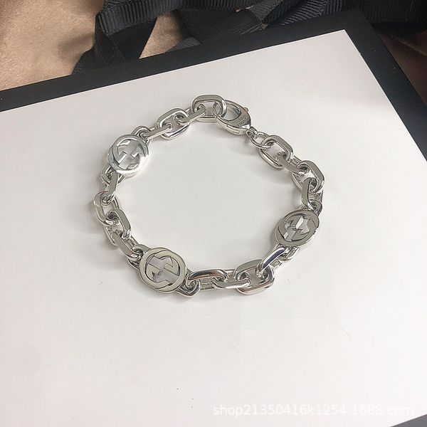 2021 jewelry double letter simple new light 925 interlocking men's and women's personalized bracelet fashion version, Black
2021 jewelry double letter simple new light 925 interlocking men's and women's personalized bracelet fashion version, Black