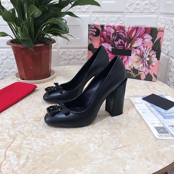 fashion woman high heels true leather pointed-toes sandals designers banquet dress shoe luxurys womens 10.5 cm high heel wedding shoes size, Black
fashion woman high heels true leather pointed-toes sandals designers banquet dress shoe luxurys womens 10.5 cm high heel wedding shoes size, Black