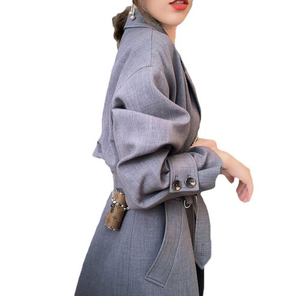women's trench coats 2021 spring autumn temperament waist british windbreaker mid-length slim casual long girls outerwear 73c, Tan;black
women's trench coats 2021 spring autumn temperament waist british windbreaker mid-length slim casual long girls outerwear 73c, Tan;black