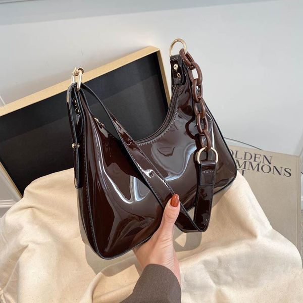 chain design simple patent leather shoulder bag for women 2021 spring trend half moon solid color handbags female travel tote totes
chain design simple patent leather shoulder bag for women 2021 spring trend half moon solid color handbags female travel tote totes
