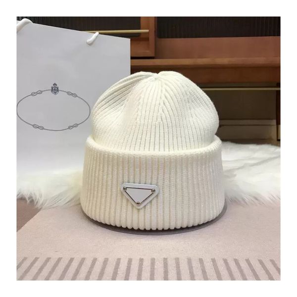 2021 mens womens luxurys knitted hat designers cashmere hats women classic beanies fashion brand beanie cap autumn winter knitting caps nice, Blue;gray
2021 mens womens luxurys knitted hat designers cashmere hats women classic beanies fashion brand beanie cap autumn winter knitting caps nice, Blue;gray