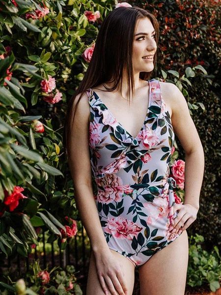 one-piece suits floral push up monokini bodysuit ruffle bikinis 2021 one piece swim suit women swimsuit bathing high waist swimwear 
one-piece suits floral push up monokini bodysuit ruffle bikinis 2021 one piece swim suit women swimsuit bathing high waist swimwear