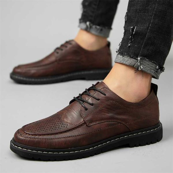 men's quality leather shoes british business lace up fashion black soft man split dress men 211102
men's quality leather shoes british business lace up fashion black soft man split dress men 211102