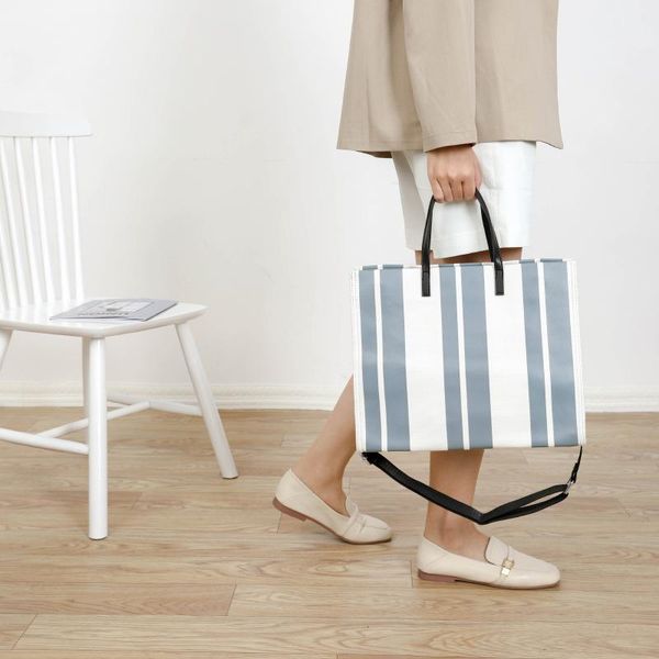evening bags fashion striped women shoulder bag korean style canvas sling large capacity crossbody handbag mommy simple travel handbags
evening bags fashion striped women shoulder bag korean style canvas sling large capacity crossbody handbag mommy simple travel handbags