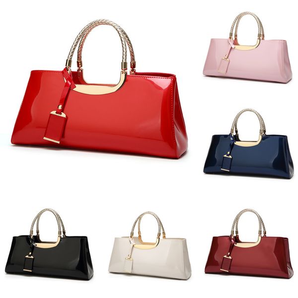 zhi2021 fashion light glue patent leather hand single shoulder wedding bridal bag banquet, Black;red
zhi2021 fashion light glue patent leather hand single shoulder wedding bridal bag banquet, Black;red