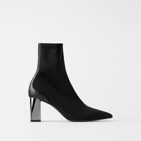 dress shoes the woman of 2021 autumn winters is short boots high with sox pointed cylinder elastic for wool silver, Black
dress shoes the woman of 2021 autumn winters is short boots high with sox pointed cylinder elastic for wool silver, Black