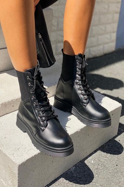boots motorcycle for women, autumn 2021 fashion round toe lace-up boots, ladies modern design breathable shoes, Black
boots motorcycle for women, autumn 2021 fashion round toe lace-up boots, ladies modern design breathable shoes, Black
