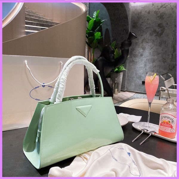 lady designer tote bag women axillary bag inclined shoulder handbags fashion street outdoor large single with box d217273f
lady designer tote bag women axillary bag inclined shoulder handbags fashion street outdoor large single with box d217273f