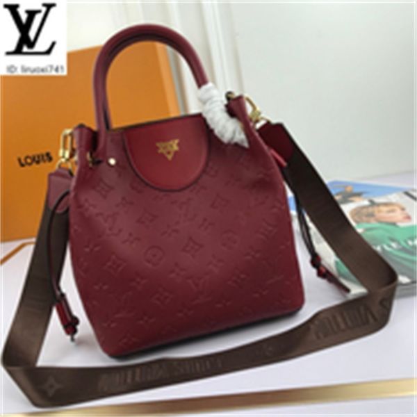 brand designer luxury c3ha m2668 red embossed cowhide single shoulder bag women handbags iconic bags handles shoulder bags totes cross b
brand designer luxury c3ha m2668 red embossed cowhide single shoulder bag women handbags iconic bags handles shoulder bags totes cross b