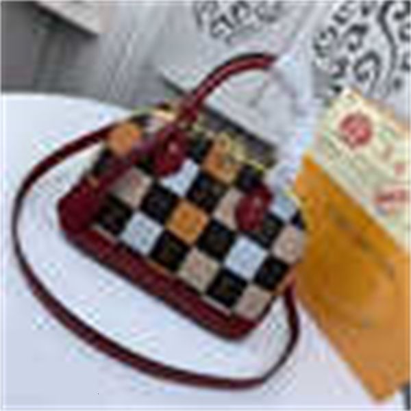 iconic brand shoulder designer luxury totes m53152 handles m44389 m91606 body 2020 early spring bags big cross checkerboard handbags bag
iconic brand shoulder designer luxury totes m53152 handles m44389 m91606 body 2020 early spring bags big cross checkerboard handbags bag