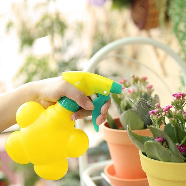 300ml mini watering can for flower plants poted kettle easy use pot sprinkler bottle gardening tool equipments
300ml mini watering can for flower plants poted kettle easy use pot sprinkler bottle gardening tool equipments