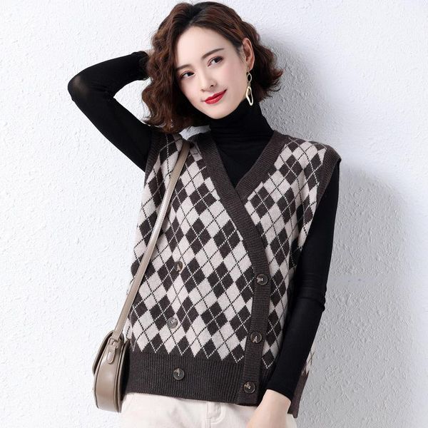 women's vests bazhenova geometric knitted sweater vest women irregular cardigan double breasted v-neck waistcoat outerwear sleeveless 3, Black;white
women's vests bazhenova geometric knitted sweater vest women irregular cardigan double breasted v-neck waistcoat outerwear sleeveless 3, Black;white