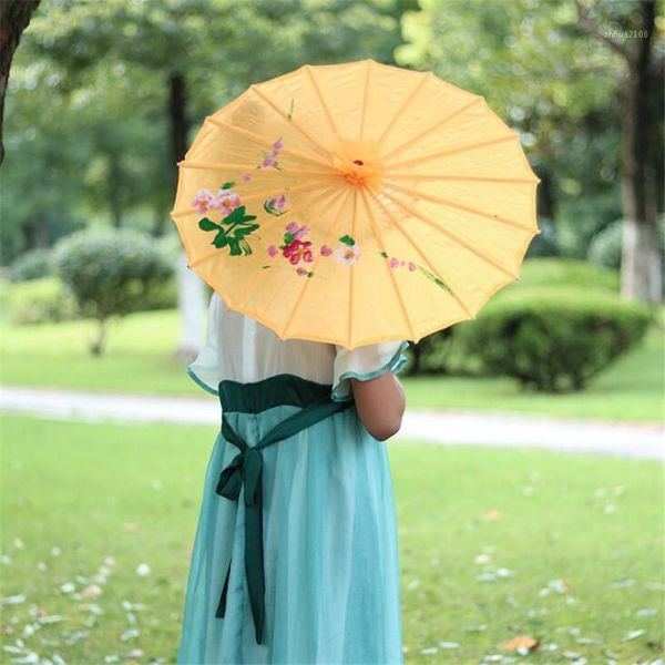 umbrellas decorative umbrella cheongsam craft accessories po studio performance props wedding decoration1
umbrellas decorative umbrella cheongsam craft accessories po studio performance props wedding decoration1