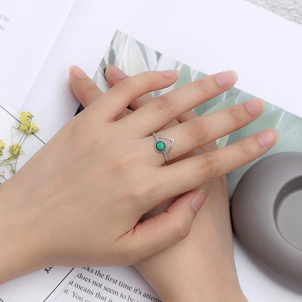 cluster rings shanice pure 925 sliver natural green stone for women brass plated open adjustable finger female jewelry charms, Golden;silver
cluster rings shanice pure 925 sliver natural green stone for women brass plated open adjustable finger female jewelry charms, Golden;silver