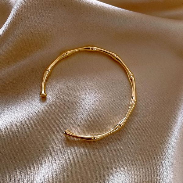 bangle 2021 design bamboo shape adjustable size bracelet for woman fashion luxury korean jewelry retro girl's unusual, Black
bangle 2021 design bamboo shape adjustable size bracelet for woman fashion luxury korean jewelry retro girl's unusual, Black
