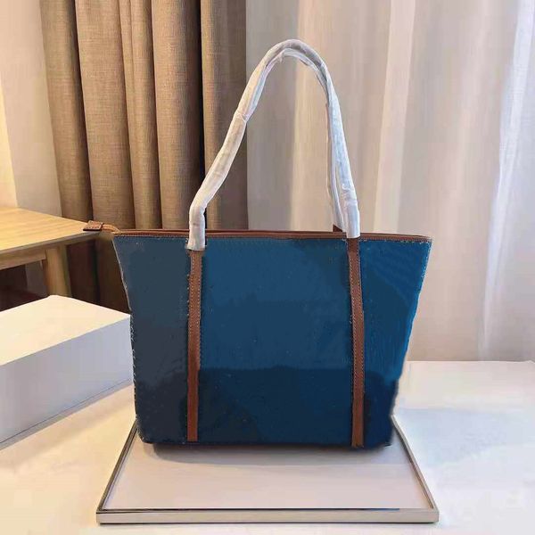 fashion denim shoppings bag large capacity portable shoulder bags presbyopia tote women luxury designers bagss 2021 shopping wallet 855
fashion denim shoppings bag large capacity portable shoulder bags presbyopia tote women luxury designers bagss 2021 shopping wallet 855