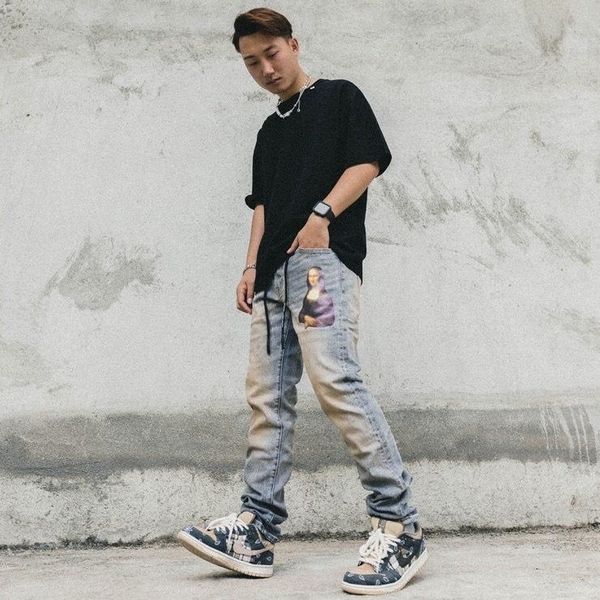 men's jeans street high american brand off mona lisa print distressed man pants streetwear slim trousers men's clothing, Blue
men's jeans street high american brand off mona lisa print distressed man pants streetwear slim trousers men's clothing, Blue