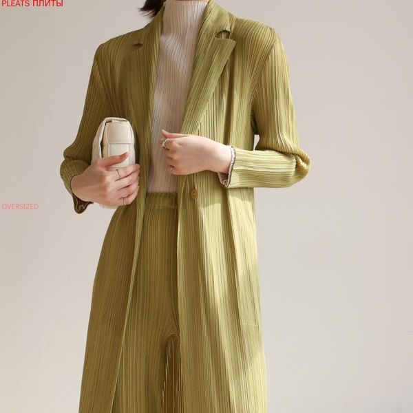 women's trench coats autumn spring miyake pleated fashion temperament simple and slim middle length suit collar windbreaker, Tan;black
women's trench coats autumn spring miyake pleated fashion temperament simple and slim middle length suit collar windbreaker, Tan;black