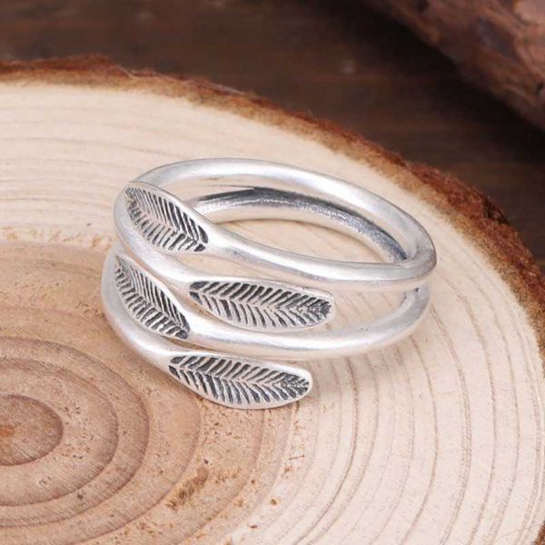 cluster rings real 990 sterling silver vintage wide face leaves lady's simple ring exquisite party souvenir gift, Golden;silver
cluster rings real 990 sterling silver vintage wide face leaves lady's simple ring exquisite party souvenir gift, Golden;silver